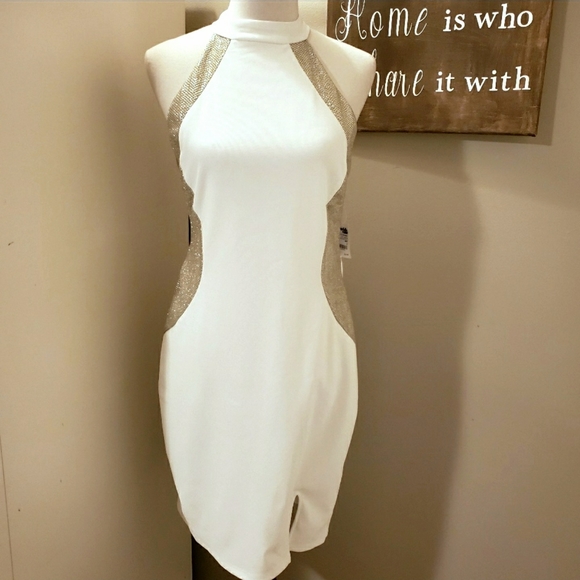 NWT Charlotte Russe White Body Con Dress Sz. Large - Picture 2 of 7